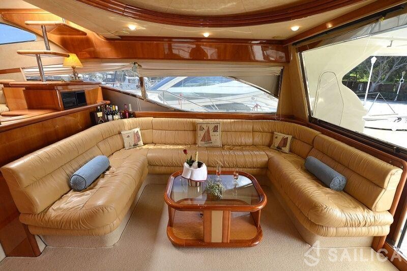 Ferretti 68 - Yacht Charter Sailica