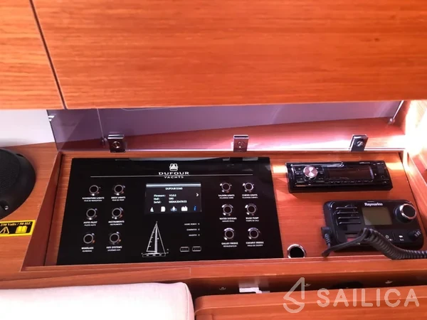 Dufour 360 GL - Yacht Charter Sailica