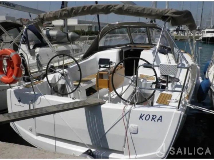 Sun Odyssey 349 - Yacht Charter Sailica