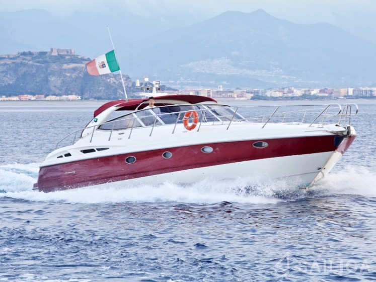 Mediterranee 50 HT - Yacht Charter Sailica