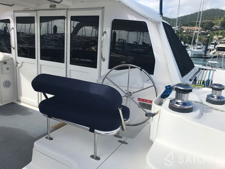 Seawind 1250 - Yacht Charter Sailica