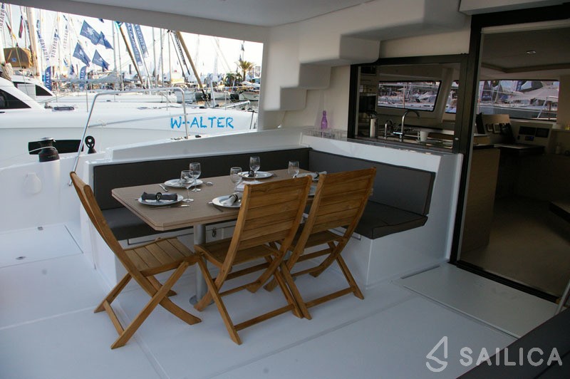 Bali 4.5 - 4 + 2 cab. - Yacht Charter Sailica
