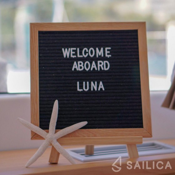 Lagoon 450 S - 4 + 2 cab. - Yacht Charter Sailica