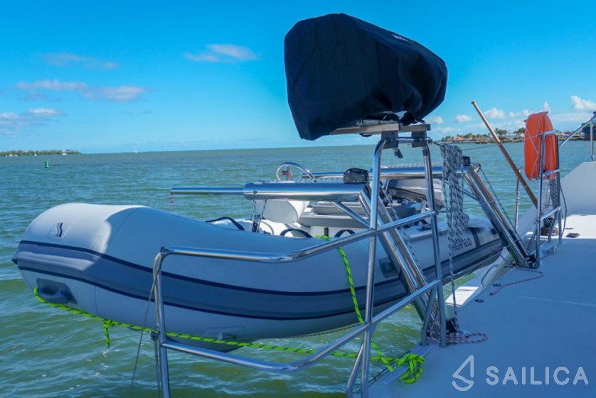 Lagoon 450 S - 4 + 2 cab. - Yacht Charter Sailica