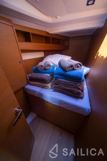 Sun Odyssey 479 - Yacht Charter Sailica