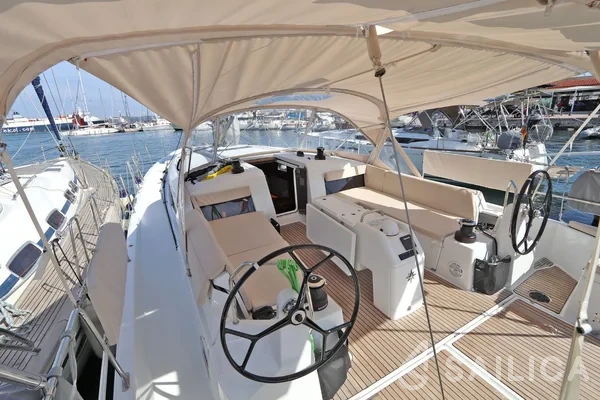 Sun Odyssey 490 - Yacht Charter Sailica