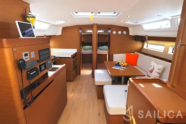 Sun Odyssey 490 - Yacht Charter Sailica