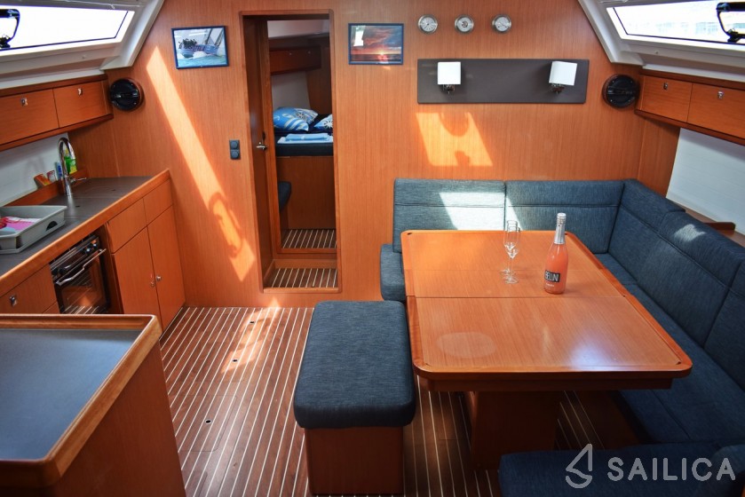 Bavaria 46 Cruiser - Yacht Charter Sailica