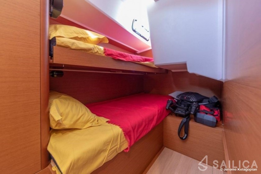 Sun Loft 47 - Yacht Charter Sailica