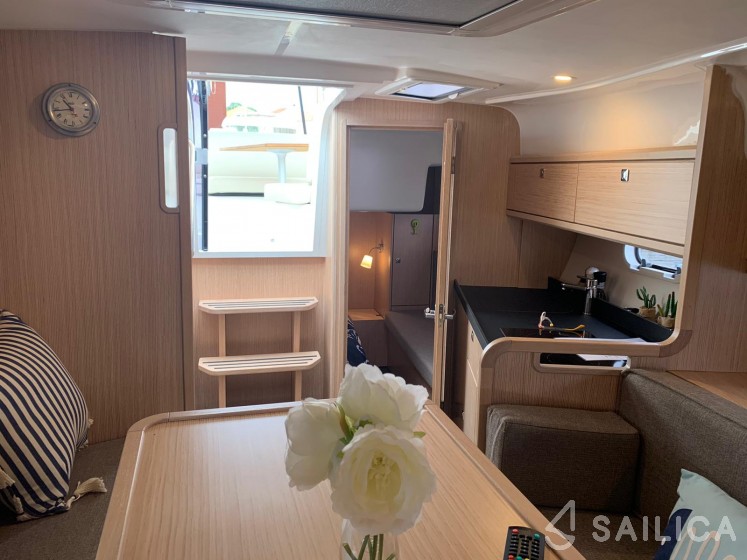 Bavaria S29 OPEN - Yacht Charter Sailica