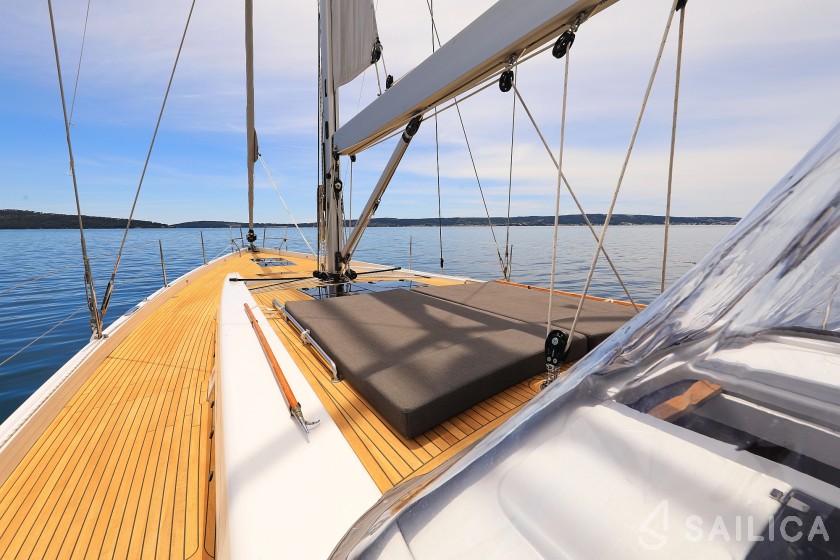 Hanse 588 - Yacht Charter Sailica