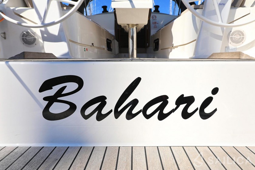Bavaria 37 Cruiser - Yacht Charter Sailica