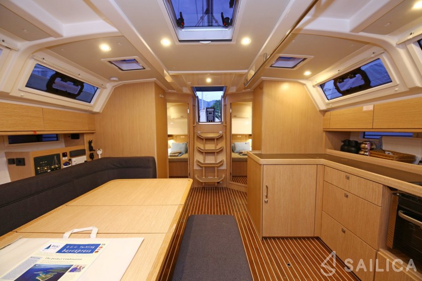 Bavaria 46 Cruiser - Yacht Charter Sailica