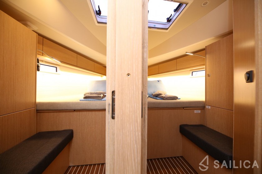 Bavaria 46 Cruiser - Yacht Charter Sailica