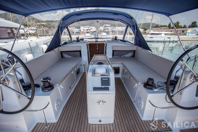 Sun Odyssey 440 - Yacht Charter Sailica