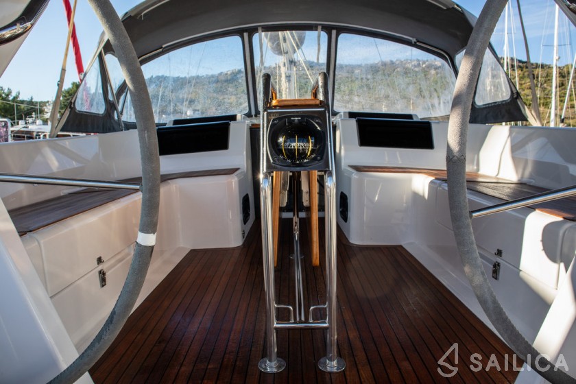 Hanse 455 - Yacht Charter Sailica