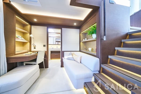 Lagoon Seventy 7 - Yacht Charter Sailica