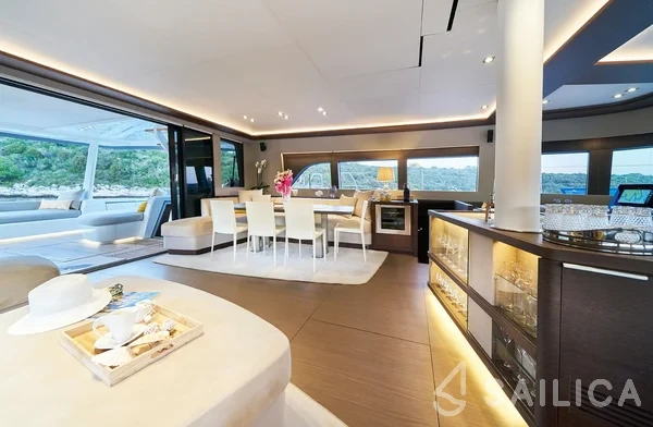 Lagoon Seventy 7 - Yacht Charter Sailica