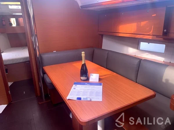 Dufour 390 Grand Large - Yacht Charter Sailica