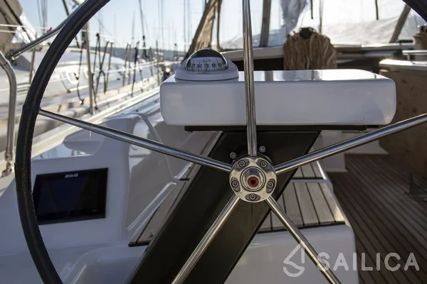 Dufour 430 Grand Large - Yacht Charter Sailica