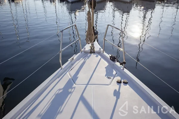 Dufour 430 Grand Large - Yacht Charter Sailica
