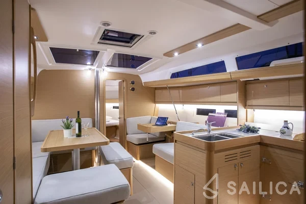 Dufour 412 GL - Yacht Charter Sailica