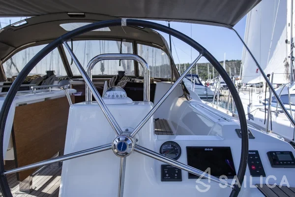 Dufour 460 GL - Yacht Charter Sailica