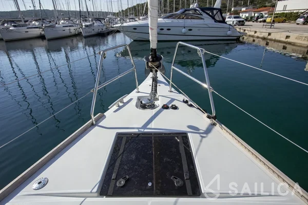 Dufour 460 GL - Yacht Charter Sailica