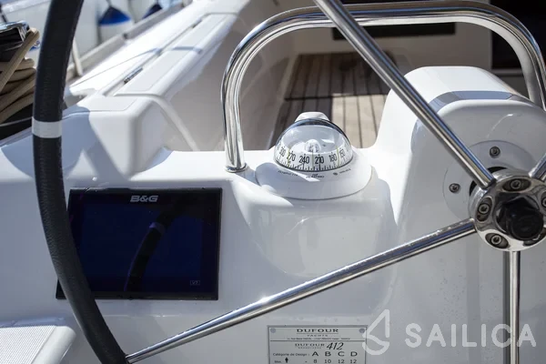 Dufour 412 GL - Yacht Charter Sailica