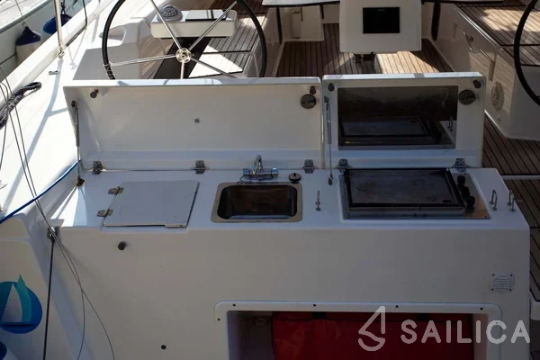 Dufour 430 Grand Large - Yacht Charter Sailica