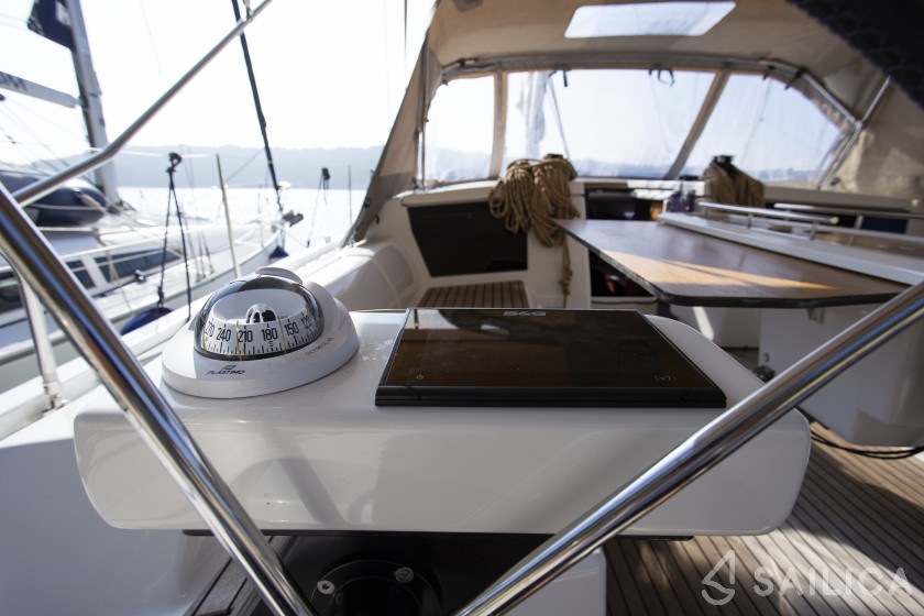 Dufour 430 Grand Large - Yacht Charter Sailica