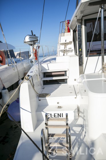 Bali 4.3 - Yacht Charter Sailica