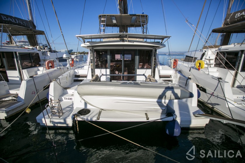 Bali 4.3 - Yacht Charter Sailica