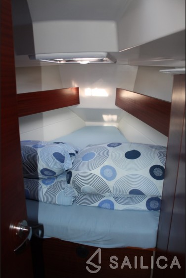 Salona 38 - Yacht Charter Sailica