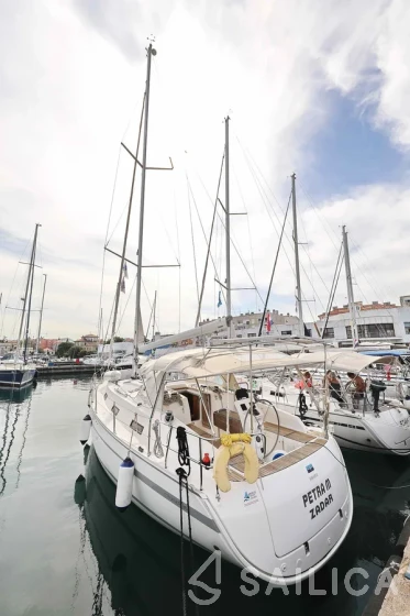 Bavaria 36 Cruiser - Yacht Charter Sailica
