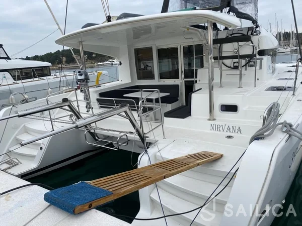 Lagoon 39 - Yacht Charter Sailica