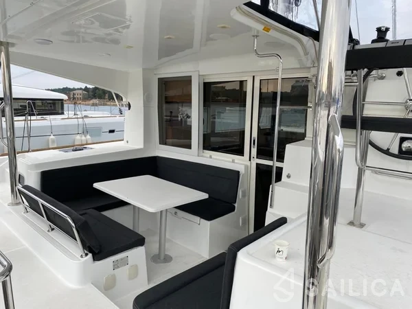 Lagoon 39 - Yacht Charter Sailica