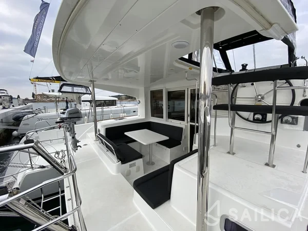 Lagoon 39 - Yacht Charter Sailica