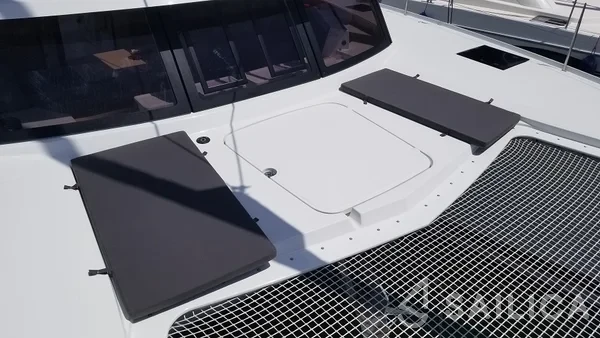 Lucia 40 - Yacht Charter Sailica