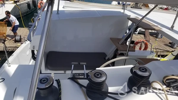 Lucia 40 - Yacht Charter Sailica