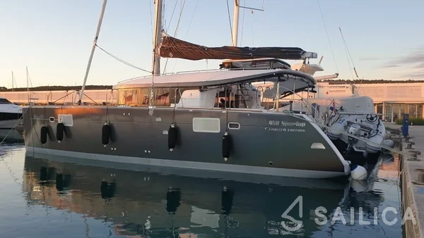 Lagoon 450 - Yacht Charter Sailica