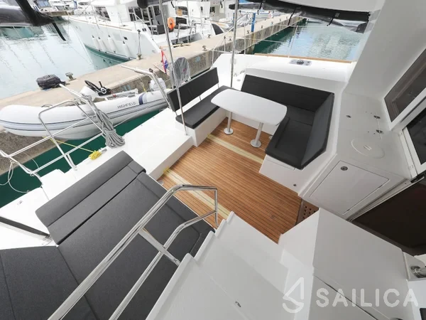 Lagoon 450 - Yacht Charter Sailica