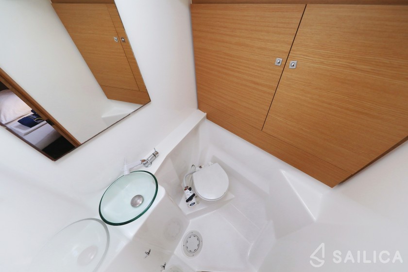 Dufour 460 GL - Yacht Charter Sailica