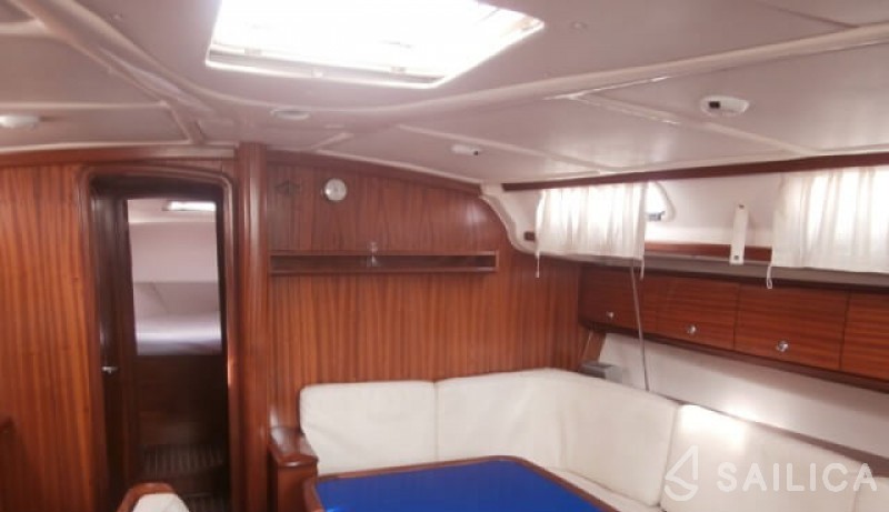 Bavaria 44 - Yacht Charter Sailica
