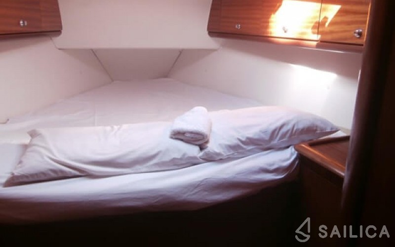 Bavaria 44 - Yacht Charter Sailica