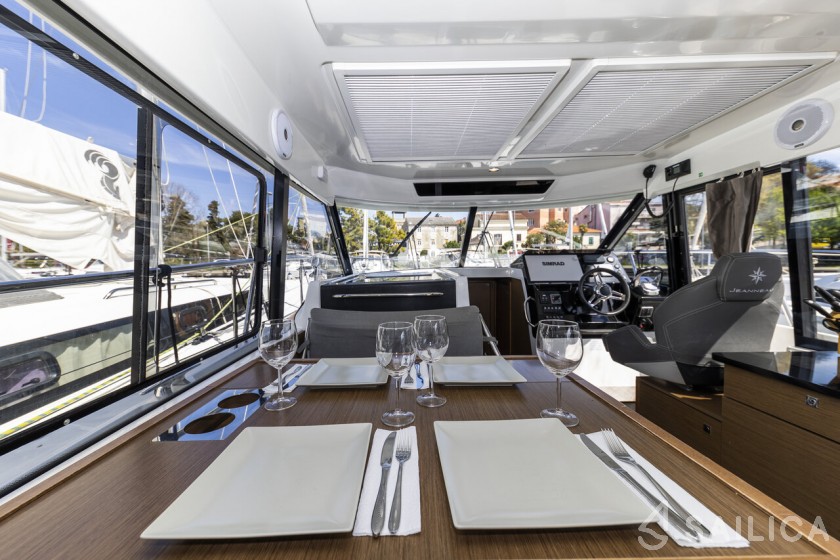 Merry Fisher 1095 - Yacht Charter Sailica