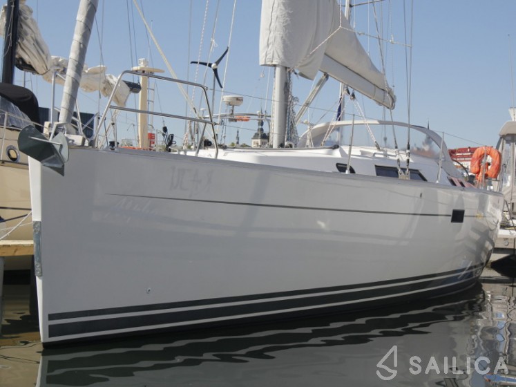 Hanse 445 - Yacht Charter Sailica