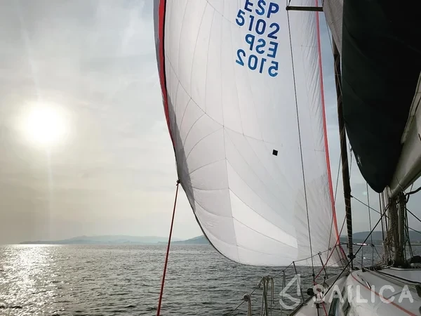 First 40.7 - Yacht Charter Sailica