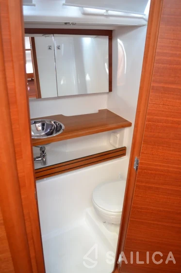 Dufour 412 GL - Yacht Charter Sailica