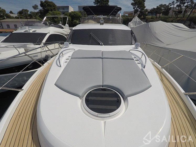 Manhattan 60 - Yacht Charter Sailica
